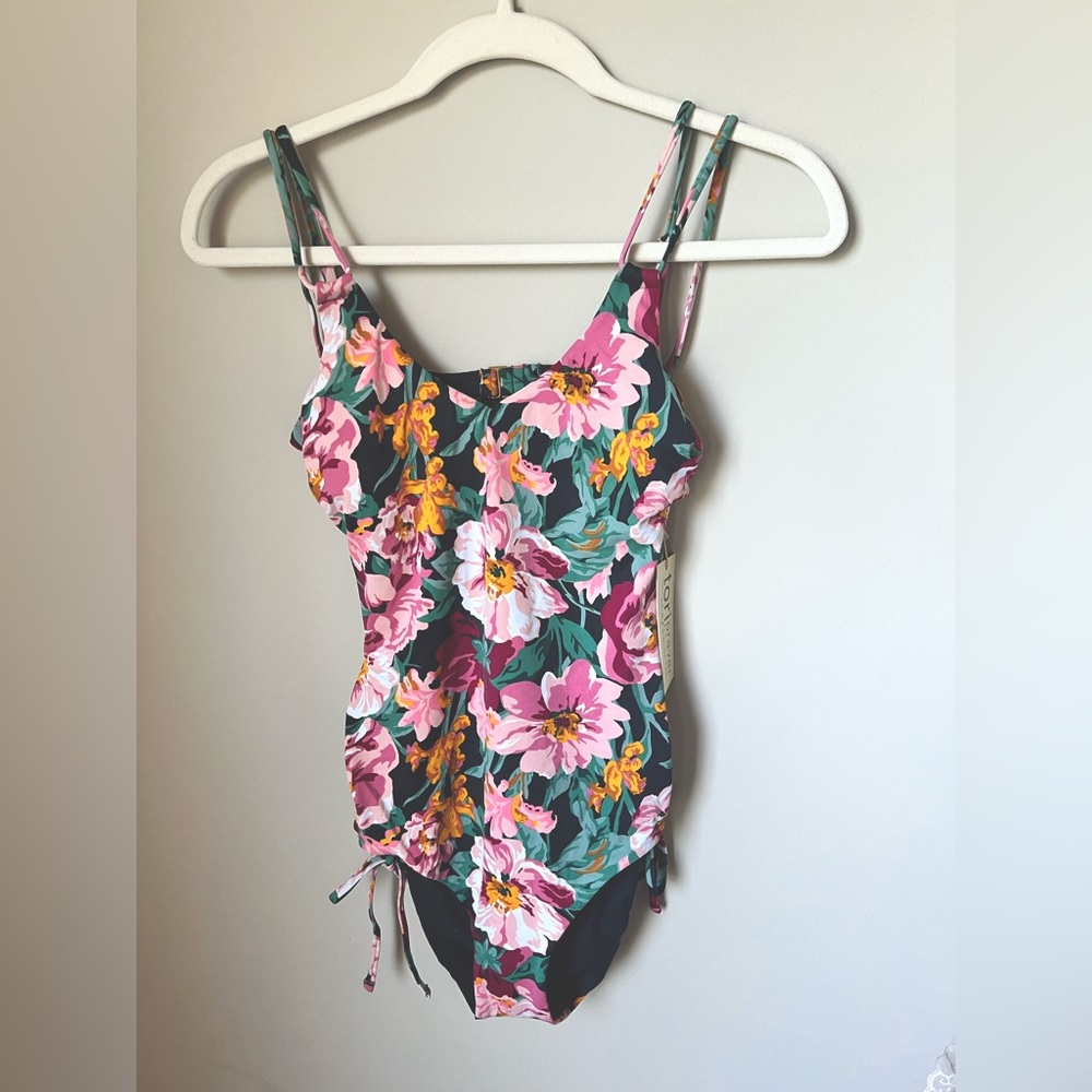 NEW Tori Praver Floral Open Back One-Piece Swimsuit. Size M